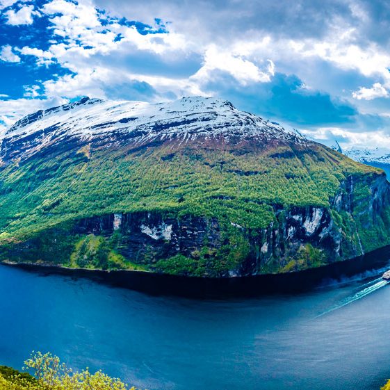 Voyage-organisé-Norvege-Geiranger-Fjord-milieu-Voyage-Del-Tour Voyage-organisé-Norvege-Geiranger-Fjord-milieu-Voyage-Del-Tour