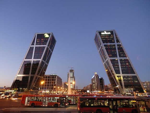 Voyage-scolaire-Espagne-Madrid-Plaza de Castilla