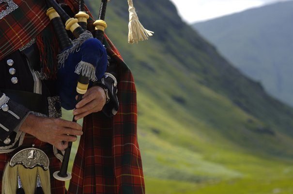 Circuit Kilts et cornemuses : Réservez en ligne