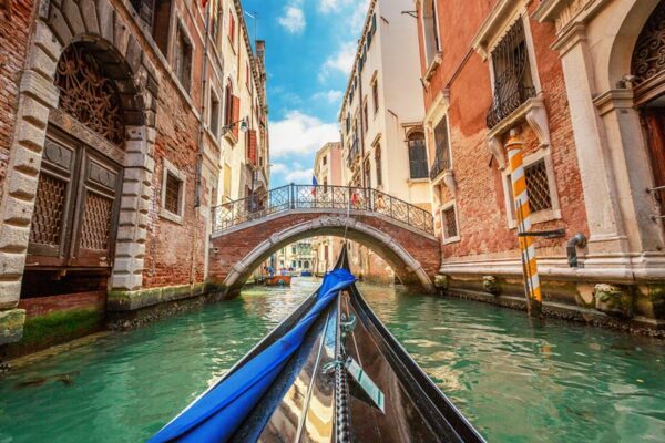 Venise, entre romance et fête masquée