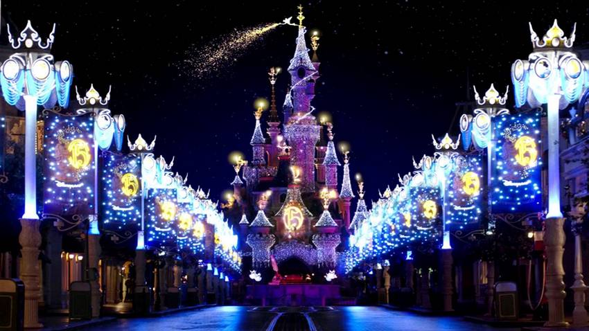 Noël à Disneyland Paris en 1 journée | Del-Tour
